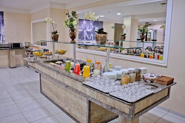 Food and drink - Grande Hotel Paranavaí (Paranavaí)