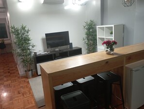 Living area - HOME CARRICHE (Lisbon)