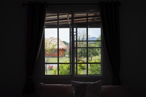 Familjevilla | 1 sovrum, gratis produkter i minibar och arbetsyta för laptop