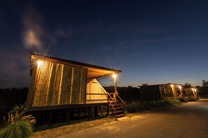 Signature Tent, Hill View | View from room