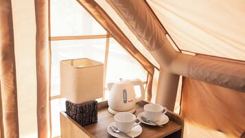 Comfort Tent, Hill View | 1 bedroom, free minibar, laptop workspace, free WiFi