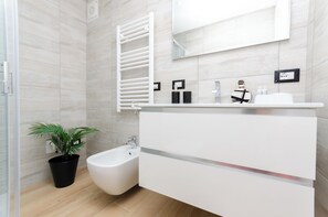 Room | Bathroom - VivimiHome - Plana Room (Milan)