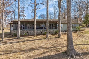 House, 4 Bedrooms | Exterior