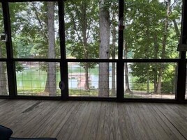 House, 4 Bedrooms | Interior