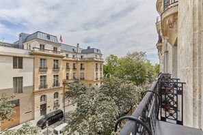 Apartment | Property grounds - Sublim Apartment Eiffel Tower - Champ de Mars (Paris)