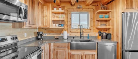 Cabane, 3 chambres | Cuisine privée