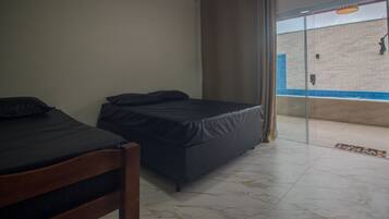 Classic House | 4 bedrooms, free WiFi