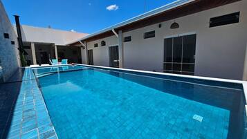 Classic House | Pool | Outdoor pool