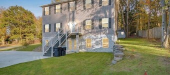 "Unwind in Style:Book Your Luxurious Poconos Retreat for an Unforgettable Escape