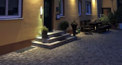 Cozy guesthouse near Bamberg, directly on the Main!