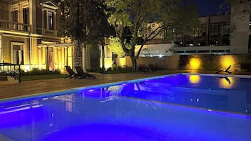 Alberca al aire libre