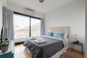 Apartment | 2 bedrooms, desk, laptop workspace, iron/ironing board - MOT LIVE HOTEL (Buenos Aires)