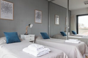 Apartment | 2 bedrooms, desk, laptop workspace, iron/ironing board - MOT LIVE HOTEL (Buenos Aires)