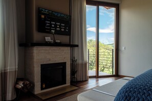 Premium Chalet, 1 Bedroom, Non Smoking, Mountain View
