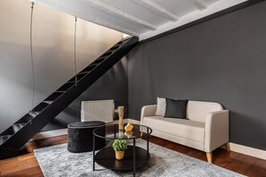 TV - Queens Las Letras II - Alquiler Corta Duración (Madrid)