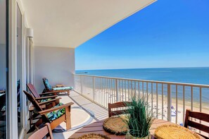 Property grounds - Outdoor & Indoor Pools! | Gulf Front | Lighthouse (Gulf Shores)