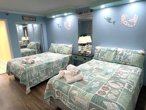 1 bedroom, iron/ironing board, WiFi, bed sheets - Amazing 1-bedroom condo in enchanting Myrtle Beach with WiFi, AC (Myrtle Beach)