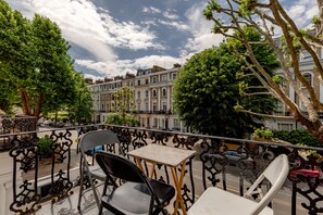 Studio, eget bad (-3) | Strykejern/-brett