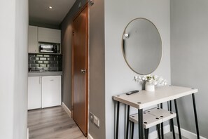 Standard Apartment, Private Bathroom | Iron/ironing board