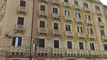 Facciata della struttura
