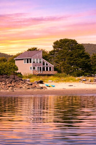 The Bay House | Siletz Bay Nearby | Fireplace