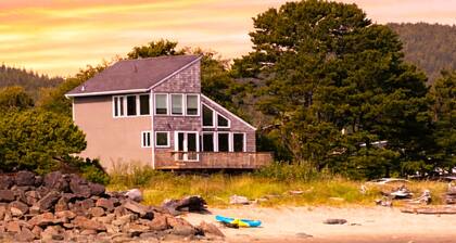 The Bay House | Siletz Bay Nearby | Fireplace