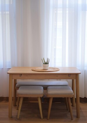 TV - Essa Pera Hotel (Istanbul)