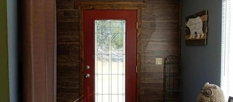 2 story tiny house ready for your retreat in the woods. 4x4 and horses welcome!
