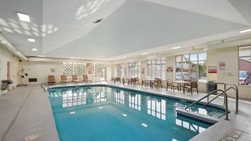Piscine couverte, piscine chauffée
