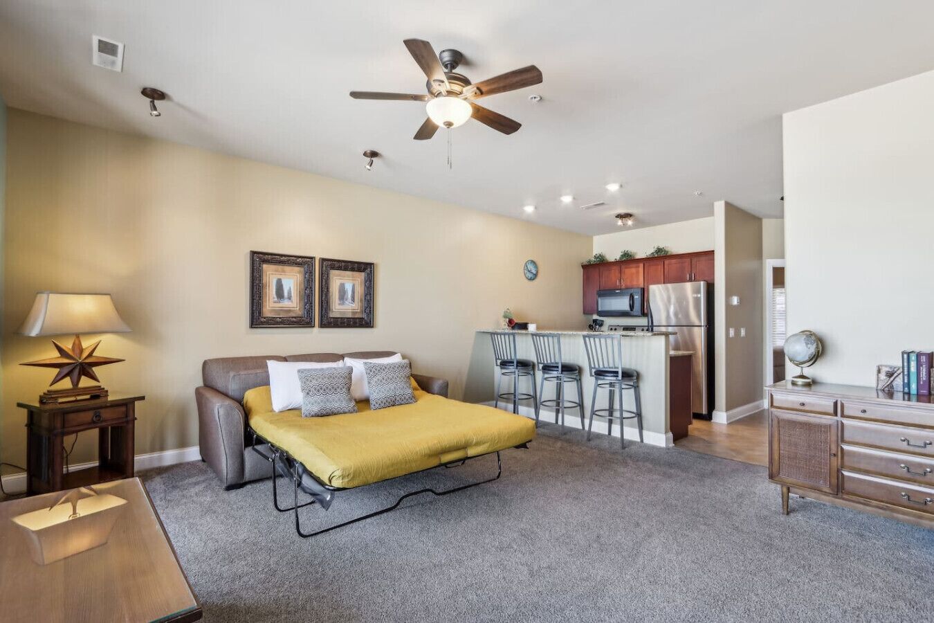 1 bedroom, iron/ironing board, WiFi (free), bed sheets