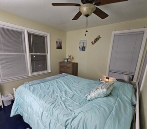 2 bedrooms, iron/ironing board, travel crib, free WiFi