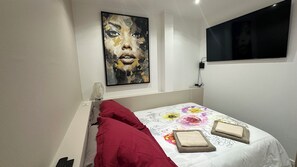 1 bedroom, iron/ironing board, WiFi, bed sheets