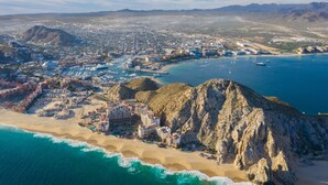 Unclassified image, 5 of 11, button - Grand Master Suite at Luxury 5-Star Resort in Cabo San Lucas Mexico (Cabo San Lucas)