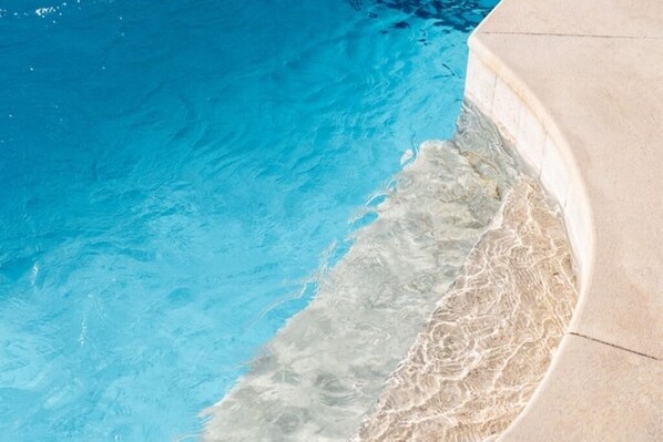 Pool - Luxury 8 Master Bedroom Villa with Private Pool (Cairo Governorate)