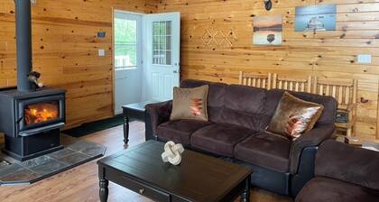 Skøgarmaör Meadow Cottage, Lake Of the Woods, Ward Island