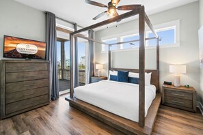 4 bedrooms, iron/ironing board, free WiFi, bed sheets - Alwayz' Beachin: Stunning Views, Private Pool, Upscale Amenities, Pet Friendly (Cape San Blas)