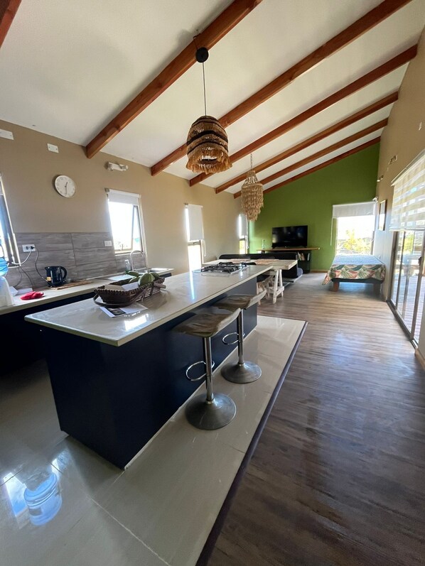 Private kitchen - Ven y adentrate en un refugio en el medio de rapa nui ! (Valparaíso)