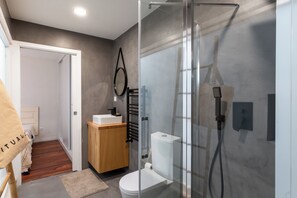 Townhome | Bathroom | Towels, toilet paper