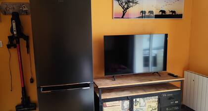 Loue pour vacances toutes saisons studio 4 personnes située à Saint Cyr sur Mer