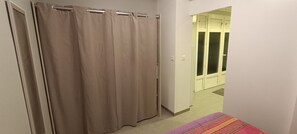 1 soverom og sengetøy