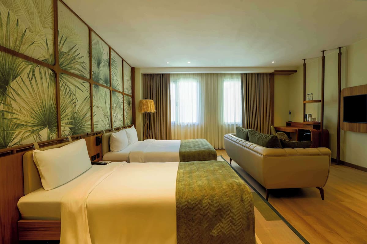 Superior Triple Room, Multiple Beds
