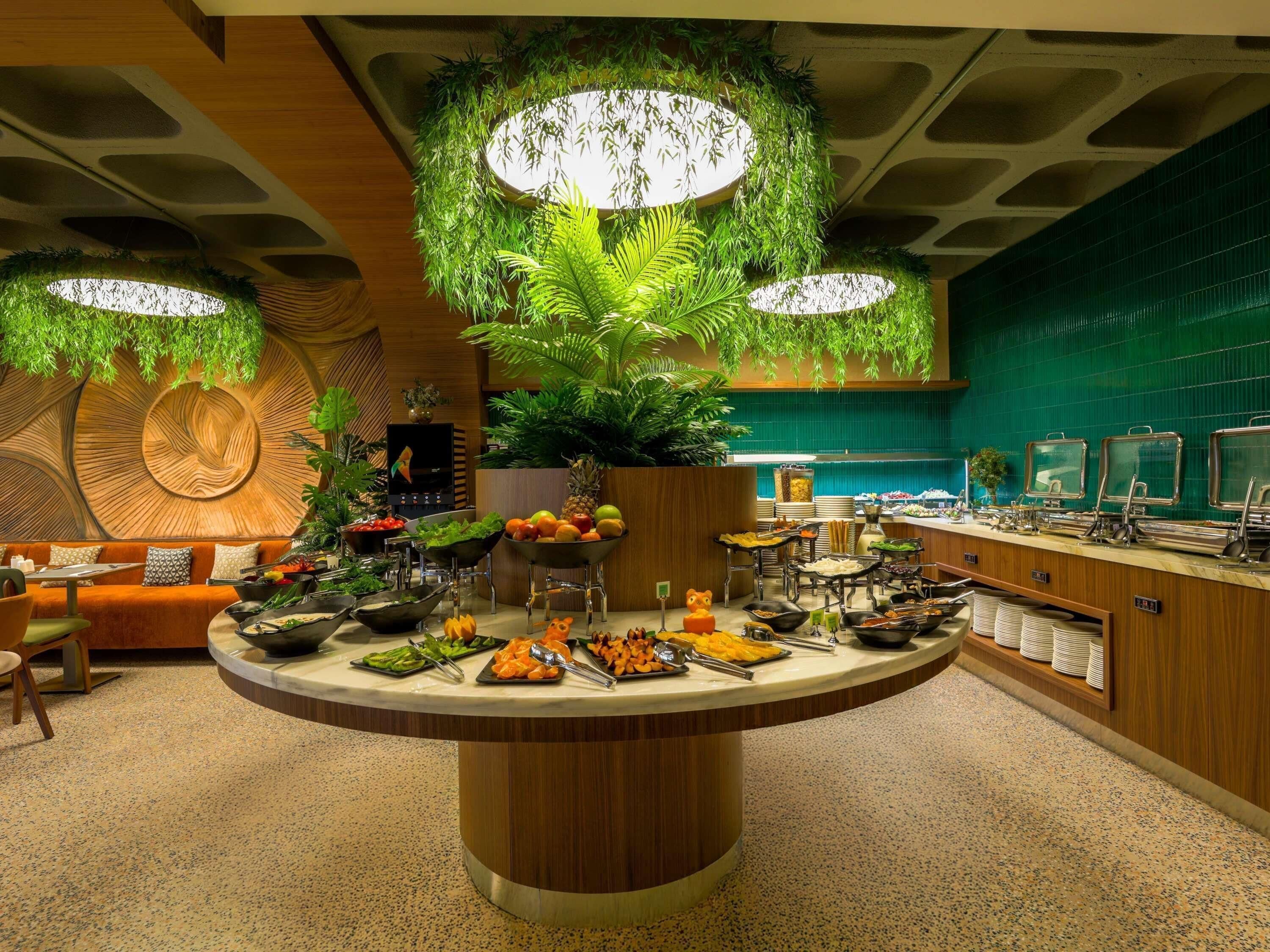 Frühstücksbuffet am Wochenende gegen Gebühr