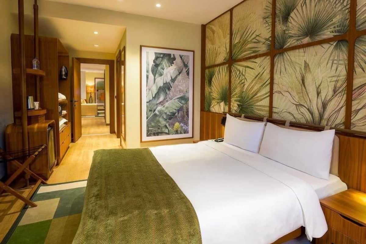 Standard Suite, 1 Double Bed with Sofa bed, Connecting Rooms