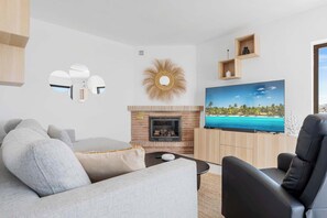 TV, offices - Panoramic terrace panthouse with sea view - Ref 129 (Mijas)