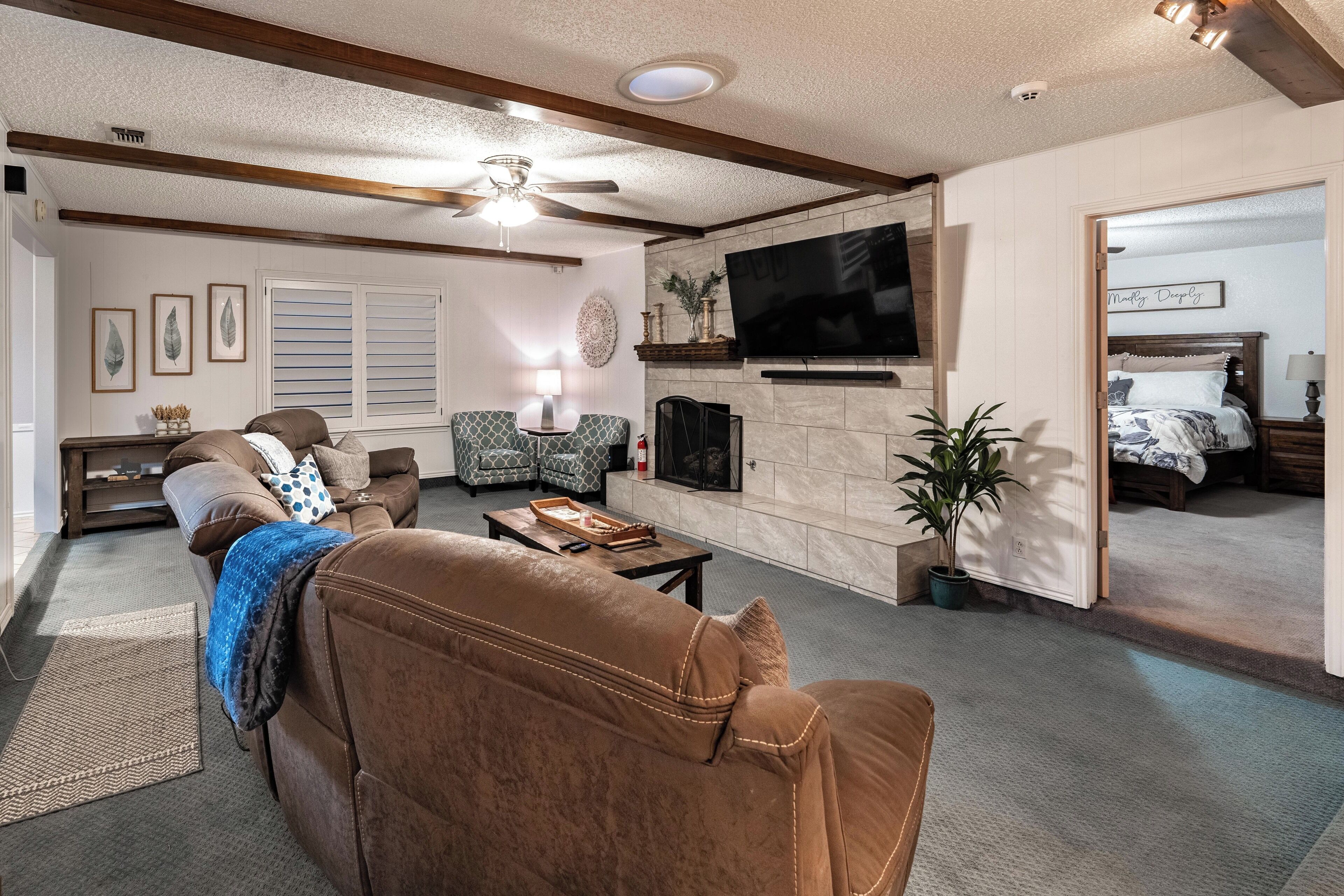 スマートテレビ、暖炉