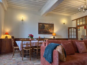 Dining - Terrasse d'Aubonne (Tournus)