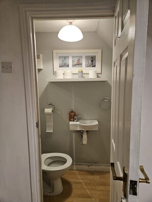 Shower - 3 bed Home in Salford (Salford)
