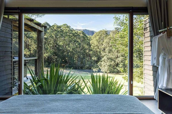 4 habitaciones, cuna de viaje, wifi y ropa de cama 