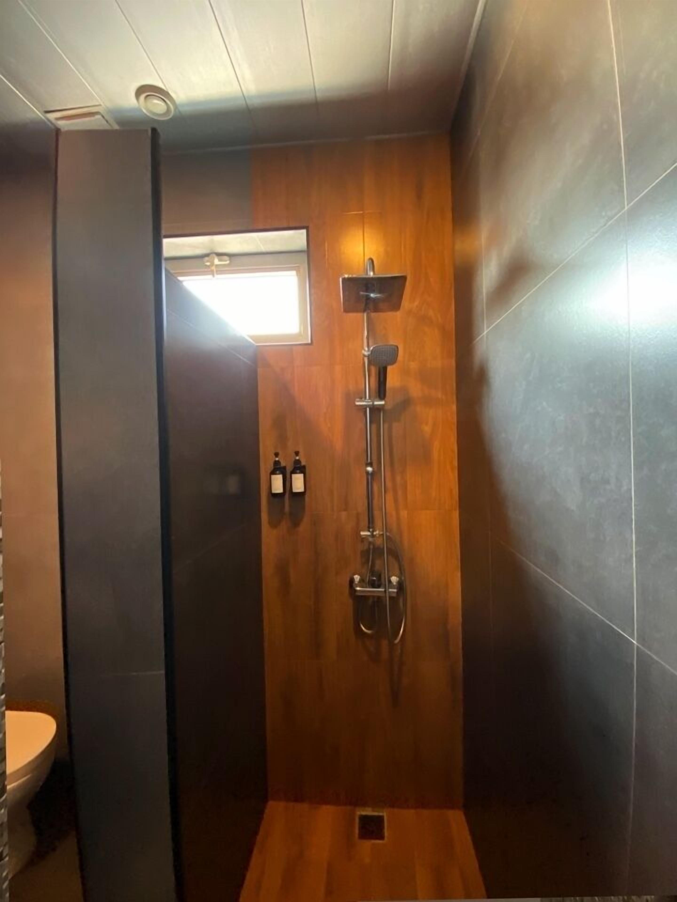 Photo - Garden Lounge Hotel