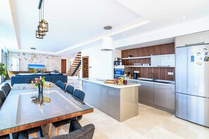 Interior - Villa Cornelia - Five Bedroom Villa, Sleeps 10 (Unknown)